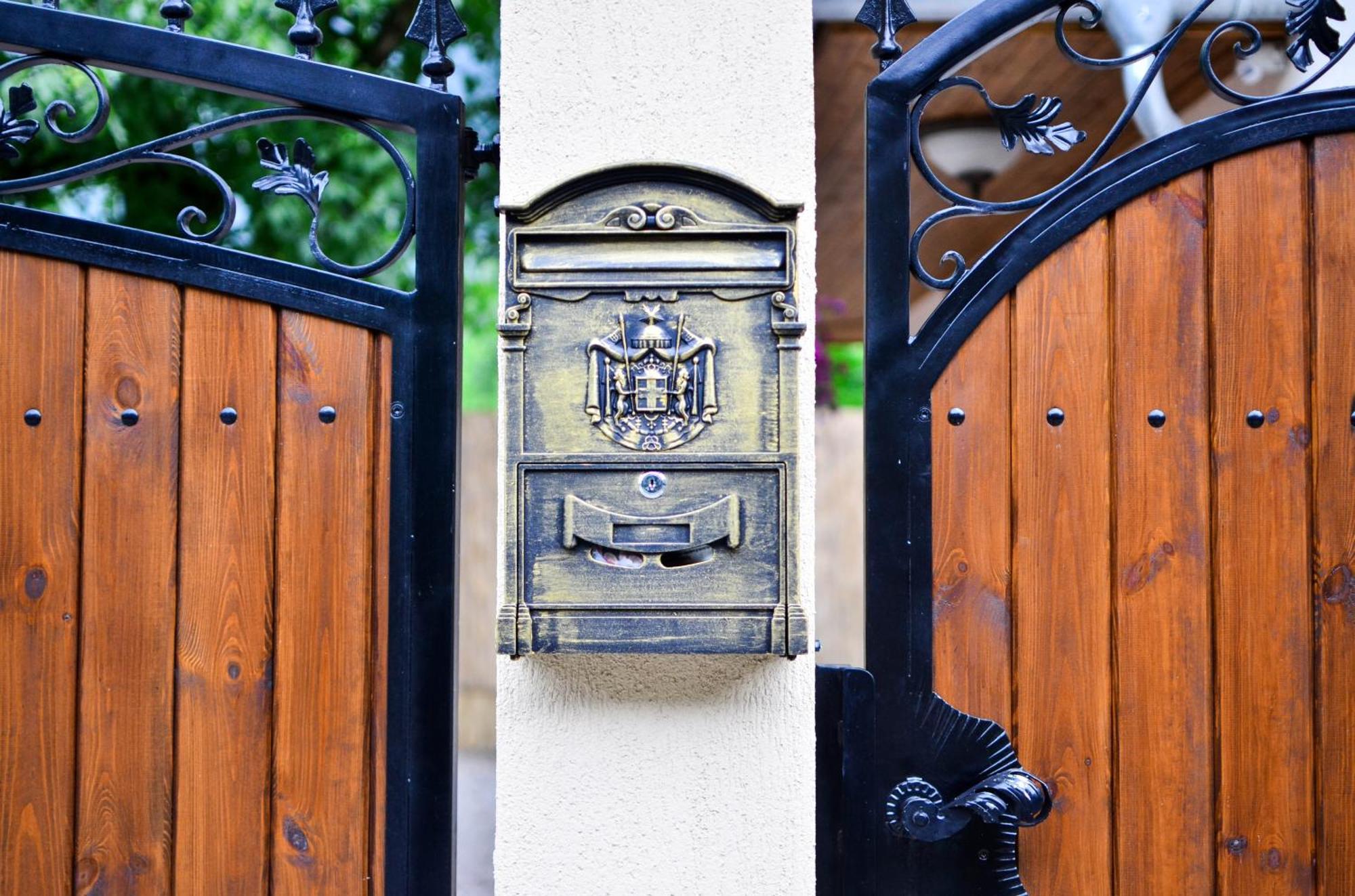 Pava Apartmanhaz Makó Exterior foto