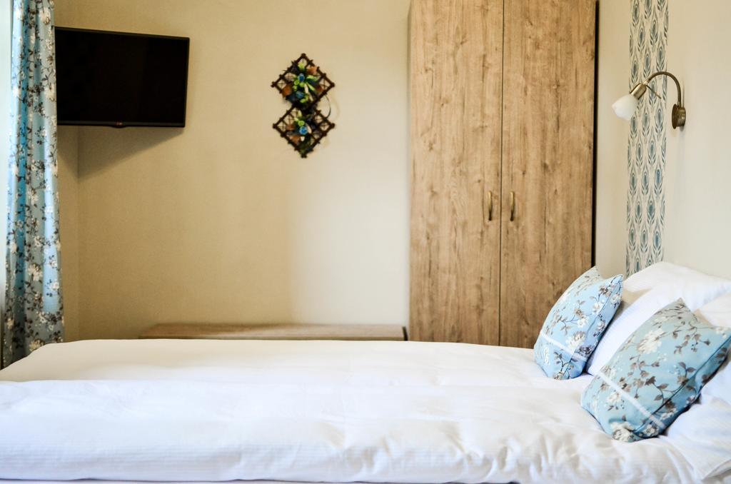Pava Apartmanhaz Makó Exterior foto