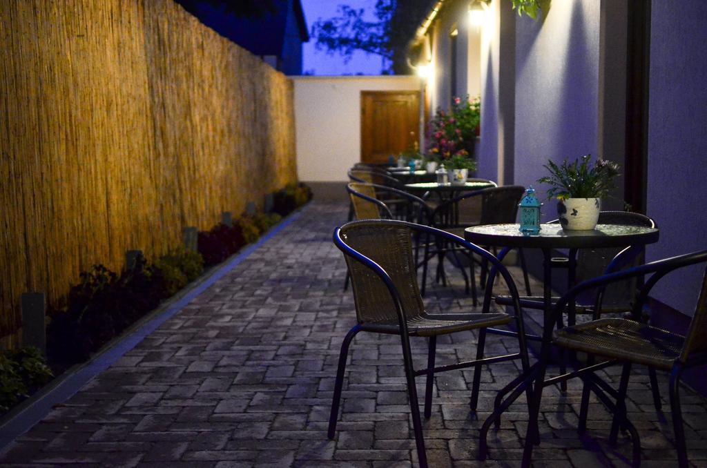 Pava Apartmanhaz Makó Exterior foto