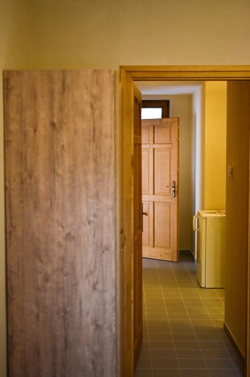 Pava Apartmanhaz Makó Exterior foto